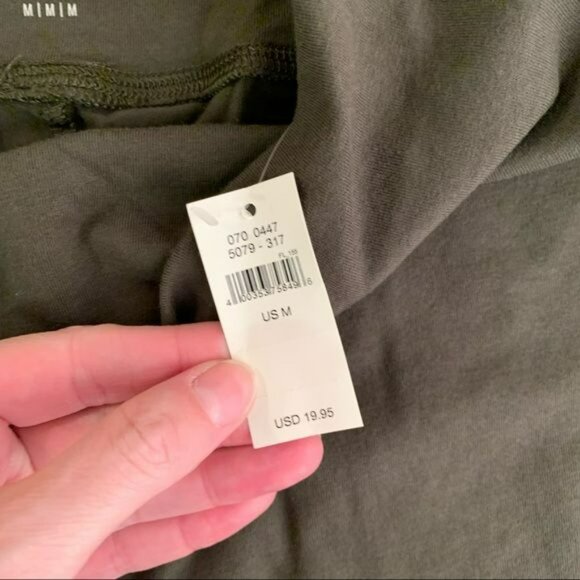 NWT Aerie OFFLINE Leggings - Size M | High Rise | Olive Green - Picture 3 of 9